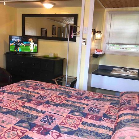 Lakelawn B&B And Motel Yarmouth Eksteriør bilde